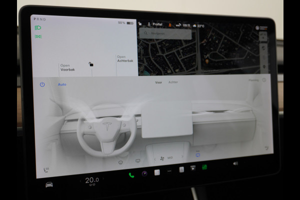 Tesla Model 3 2020 RWD SR+ 60kWh 325PK Lmv 18" AutoPilot Leder PanoDak Adaptive-Cruise Lmv Camera's Elektr.-Stuur+Stoelen+Spiegels+Geheugen+Ea Navi LED Comfortstoelen ACC DAB Keyless en Voorverwarmen interieur via App One-Pedal-Drive Origineel Nederlandse auto tot 11kw laden thuis! Garantie Accu tot 16-3-2028 max 160.000km 1.584kg licht!