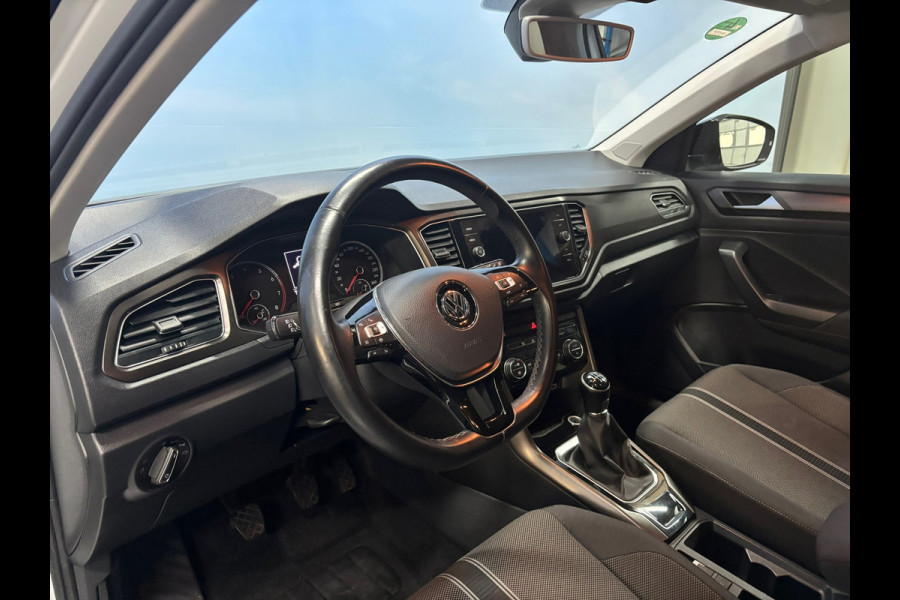 Volkswagen T-Roc 1.0 TSI Style Clima | Camera | Navi |Cruise | Trekhaak