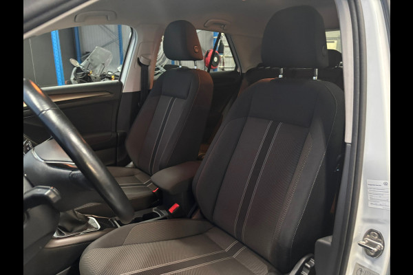 Volkswagen T-Roc 1.0 TSI Style Clima | Camera | Navi |Cruise | Trekhaak