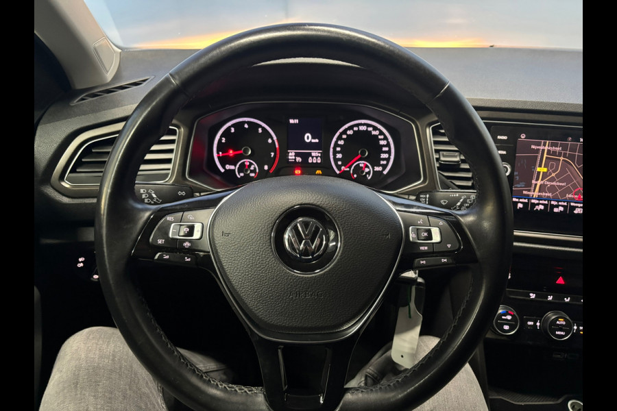 Volkswagen T-Roc 1.0 TSI Style Clima | Camera | Navi |Cruise | Trekhaak