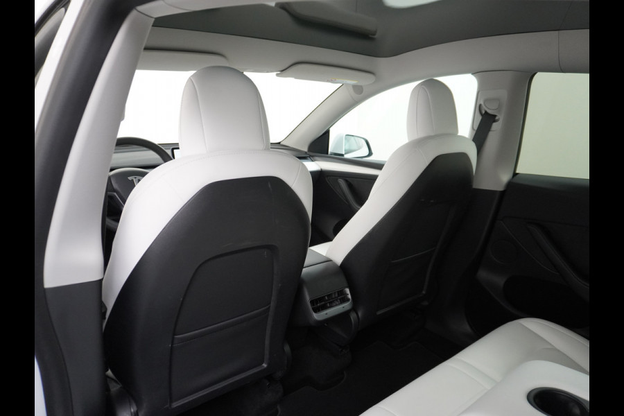 Tesla Model Y Long Range 514PK AWD 75kWh Ivoor-Interieur LMV 20" Warmtepomp Full-Self-Driving Computer 3 Leder Stoelverwarming-V+A+Stuur Adap. Keyless PDC-a+v Elek.Achterklep Lmv Led Standkachel 4WD LR 1e Eigenaar, origineel Nederlands Geleverd, Accu/Motor-Garantie 03-12-2029 of 192.000km
