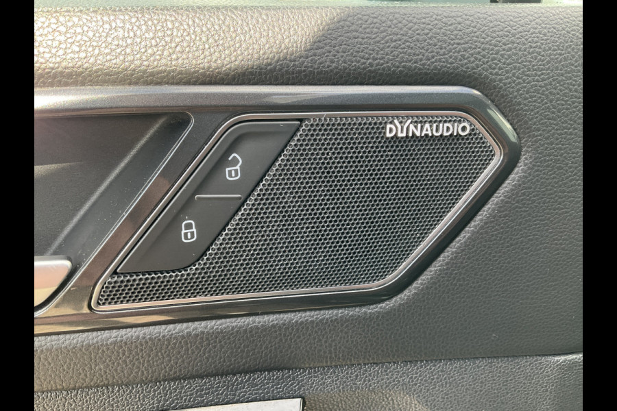 Volkswagen Tiguan 1.4 TSI R-Line Pano.dak Leder Adap.Cruise Stoelverw+Massage Dyn-Audio VOL!