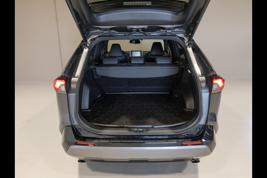 Toyota RAV4 2.5 Hybrid Bi-Tone / 218pk / Achteruitrij camera / Stoelverwarming /