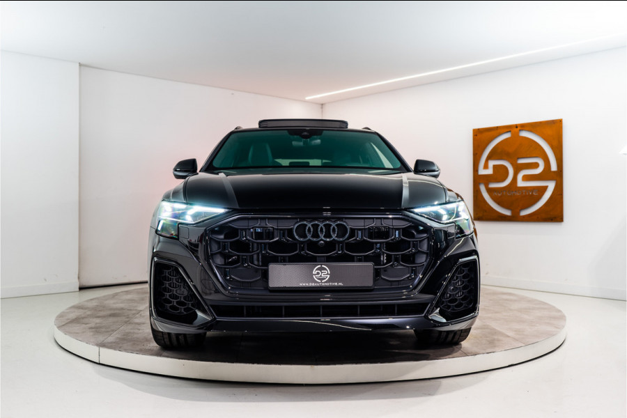 Audi Q8 60 TFSI E Quattro S-Edition Competition 490PK FACELIFT | NIEUW | 5 Jaar Garantie | BOMVOL!