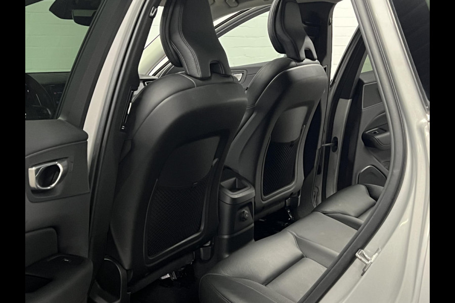 Volvo XC60 2.0 T6 Plug-in hybrid AWD Inscription Exp. Open dak | Trekhaak | Adapt. Cruise | Keyless | Camera