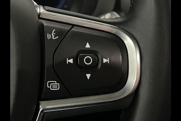Volvo XC60 2.0 T6 Plug-in hybrid AWD Inscription Exp. Open dak | Trekhaak | Adapt. Cruise | Keyless | Camera