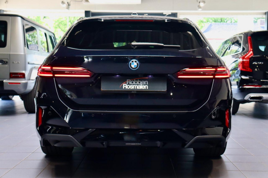 BMW 5 Serie 530e Touring NL|M Sport|Hud|TrkHK 530e