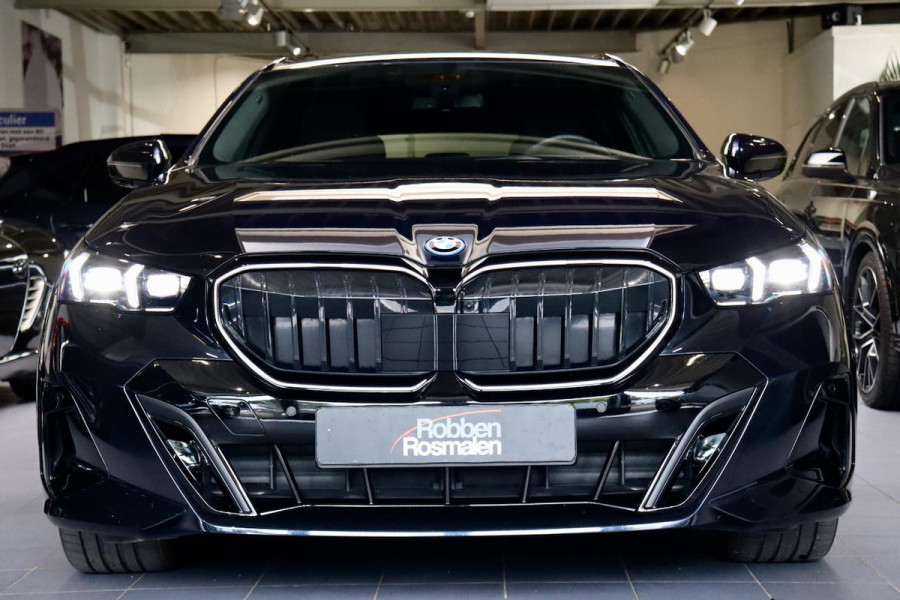 BMW 5 Serie 530e Touring NL|M Sport|Hud|TrkHK 530e