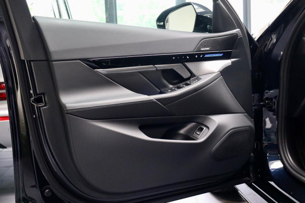BMW 5 Serie 530e Touring NL|M Sport|Hud|TrkHK 530e