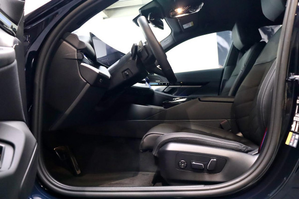 BMW 5 Serie 530e Touring NL|M Sport|Hud|TrkHK 530e