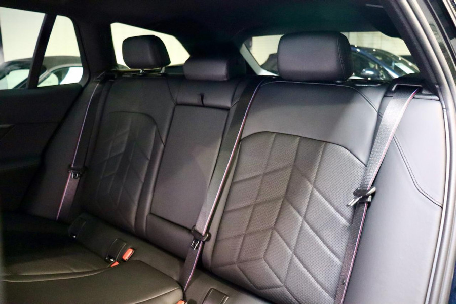 BMW 5 Serie 530e Touring NL|M Sport|Hud|TrkHK 530e