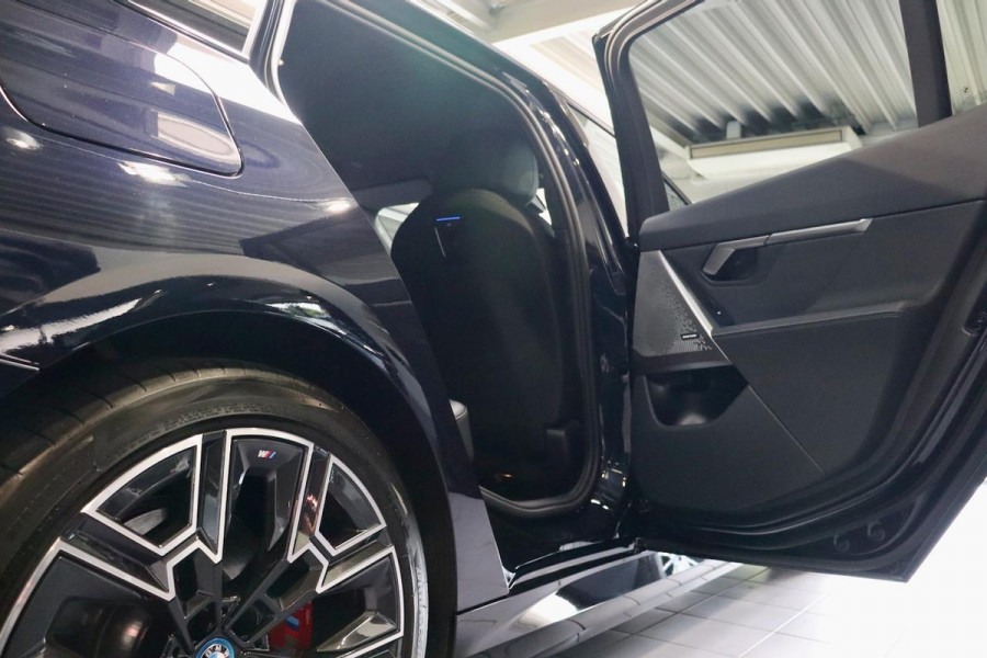 BMW 5 Serie 530e Touring NL|M Sport|Hud|TrkHK 530e