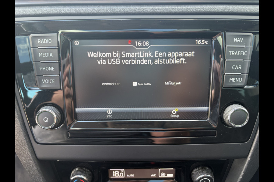 Škoda Rapid Spaceback 1.0 TSi 95pk Greentech Clever Style Plus PANORAMADAK/PDC/TREKHAAK/WINTERPACK