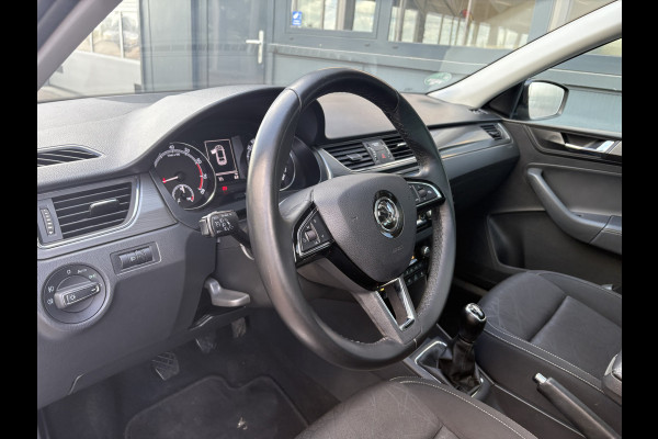 Škoda Rapid Spaceback 1.0 TSi 95pk Greentech Clever Style Plus PANORAMADAK/PDC/TREKHAAK/WINTERPACK