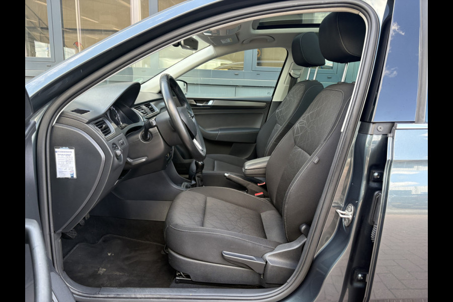 Škoda Rapid Spaceback 1.0 TSi 95pk Greentech Clever Style Plus PANORAMADAK/PDC/TREKHAAK/WINTERPACK