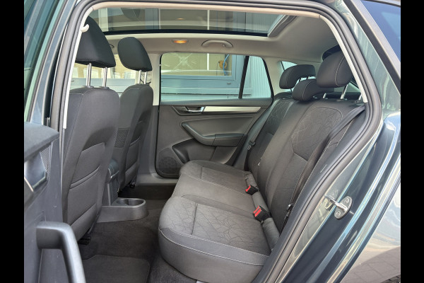 Škoda Rapid Spaceback 1.0 TSi 95pk Greentech Clever Style Plus PANORAMADAK/PDC/TREKHAAK/WINTERPACK