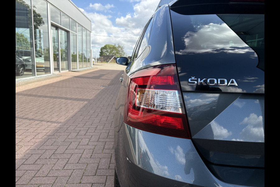 Škoda Rapid Spaceback 1.0 TSi 95pk Greentech Clever Style Plus PANORAMADAK/PDC/TREKHAAK/WINTERPACK
