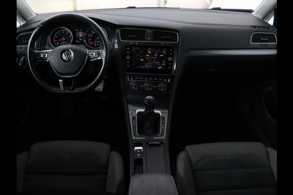 Volkswagen Golf 1.0 TSI Comfortline | Stoelverwarming | Carplay | Massage | Navigatie | ErgoActive | Adaptive cruise | Climate control | Parkeerhulp