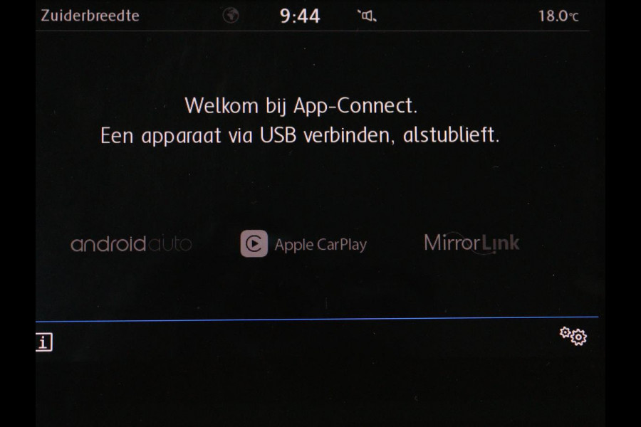 Volkswagen Golf 1.0 TSI Comfortline | Stoelverwarming | Carplay | Massage | Navigatie | ErgoActive | Adaptive cruise | Climate control | Parkeerhulp