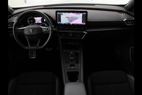 CUPRA Formentor 1.4 e-Hybrid VZ | 245pk | Camera | Adaptive cruise | Stuurverwarming | Sfeerverlichting | Navigatie | Keyless | Full LED | PHEV