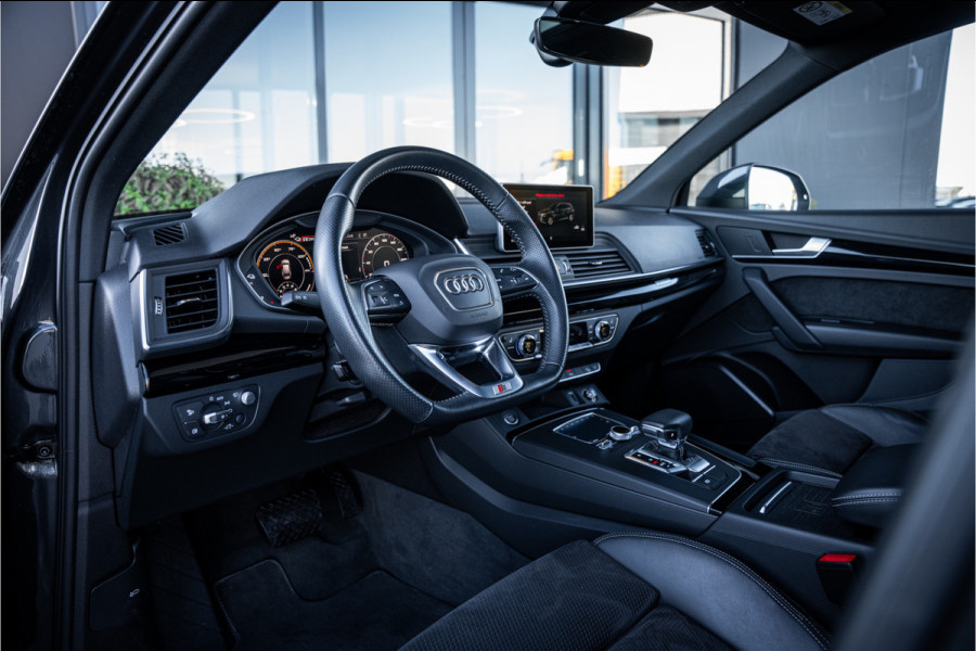 Audi Q5 50 TFSI e quattro S edition - S Line | Panorama | Luchtvering | HUD | Elektrische stoelen
