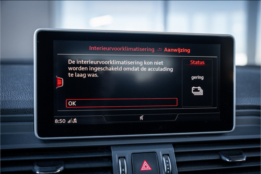 Audi Q5 50 TFSI e quattro S edition - S Line | Panorama | Luchtvering | HUD | Elektrische stoelen