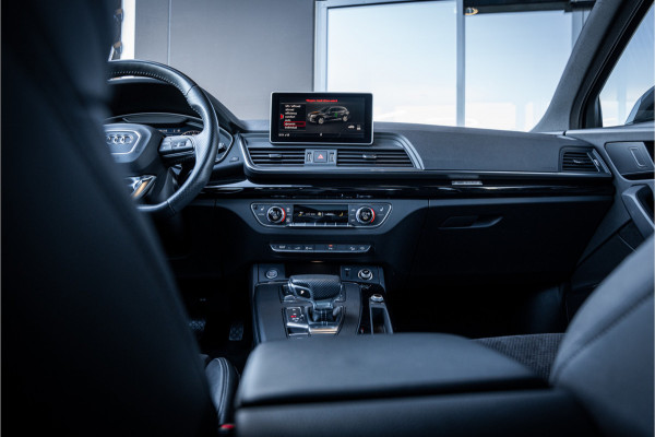 Audi Q5 50 TFSI e quattro S edition - S Line | Panorama | Luchtvering | HUD | Elektrische stoelen