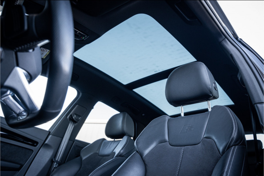 Audi Q5 50 TFSI e quattro S edition - S Line | Panorama | Luchtvering | HUD | Elektrische stoelen