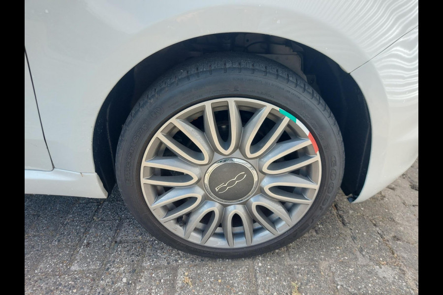 Fiat 500 1.0 Hybrid Bella Italia, airco,cruisecontrol,dab,
