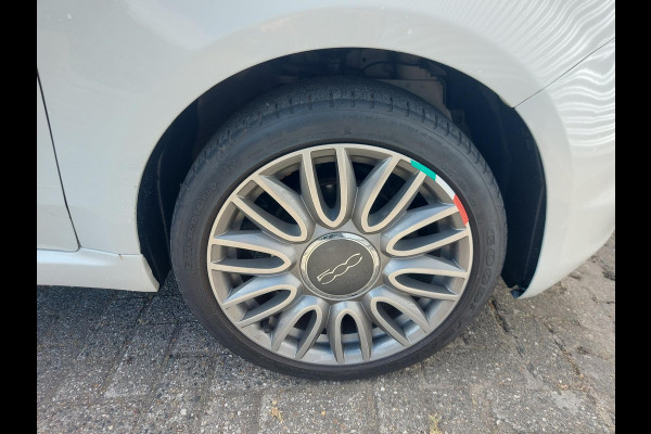 Fiat 500 1.0 Hybrid Bella Italia, airco,cruisecontrol,dab,