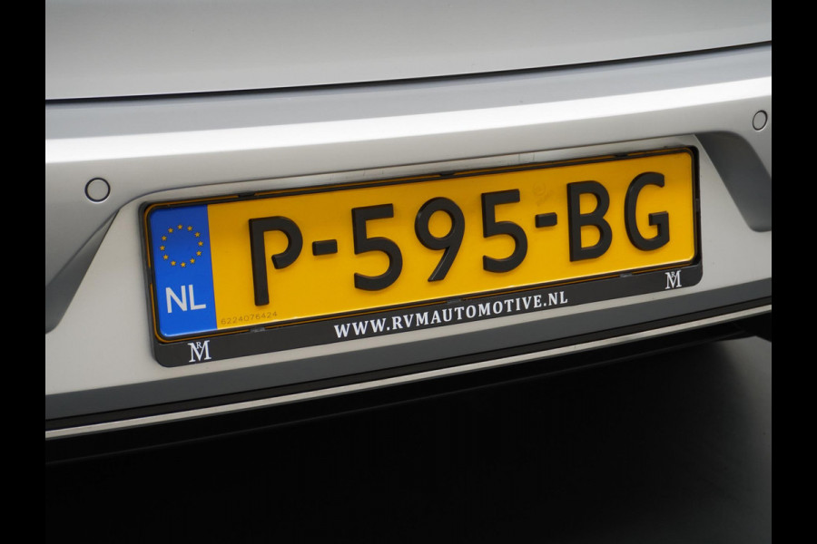 Volkswagen e-Golf e-Golf STOELVERWARMING | KEYLESS | RIJKLAAR INCL. 12 MND. BOVAGGARANTIE