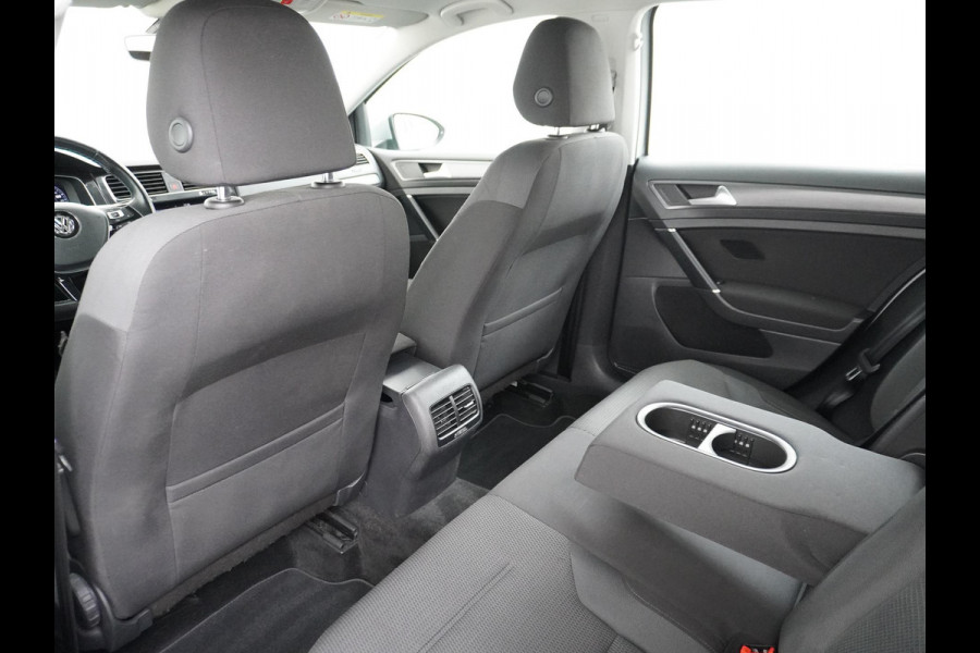 Volkswagen e-Golf e-Golf STOELVERWARMING | KEYLESS | RIJKLAAR INCL. 12 MND. BOVAGGARANTIE