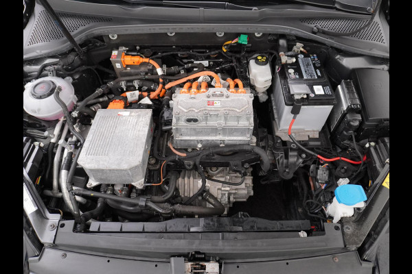 Volkswagen e-Golf e-Golf STOELVERWARMING | KEYLESS | RIJKLAAR INCL. 12 MND. BOVAGGARANTIE