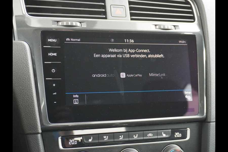 Volkswagen e-Golf e-Golf STOELVERWARMING | KEYLESS | RIJKLAAR INCL. 12 MND. BOVAGGARANTIE