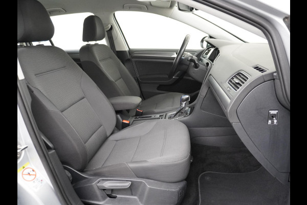 Volkswagen e-Golf e-Golf STOELVERWARMING | KEYLESS | RIJKLAAR INCL. 12 MND. BOVAGGARANTIE