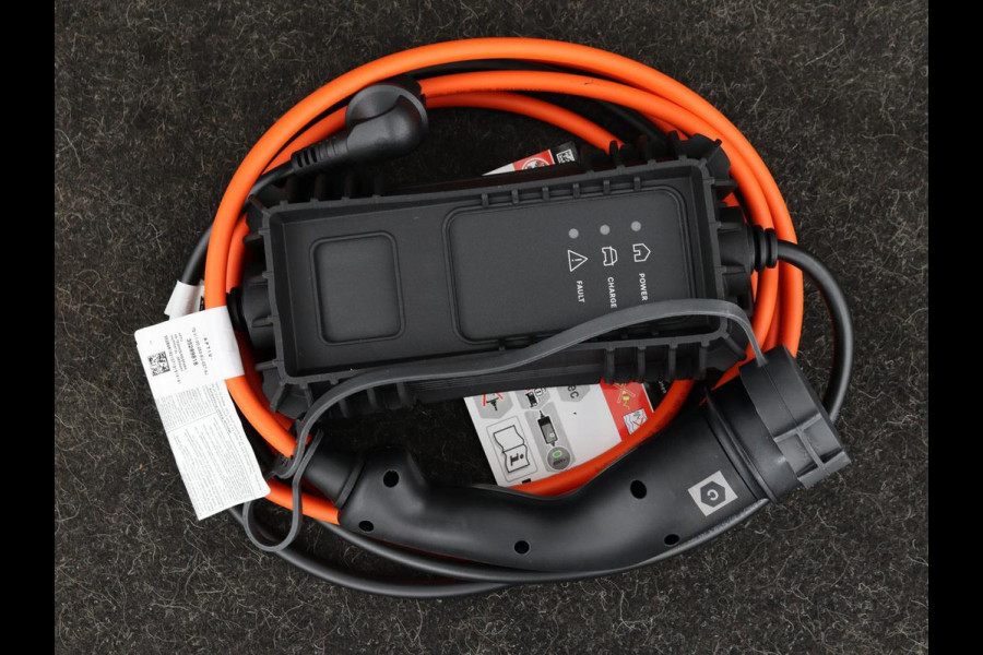 Citroën C5 Aircross 1.6 Plug in Hybrid Business Plus | Adaptive cruise | Carplay | Half leder | Keyless | Camera | Full LED | Dodehoek detectie | Navigatie
