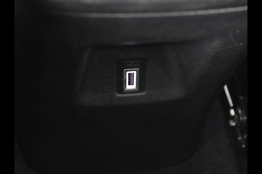 Citroën C5 Aircross 1.6 Plug in Hybrid Business Plus | Adaptive cruise | Carplay | Half leder | Keyless | Camera | Full LED | Dodehoek detectie | Navigatie