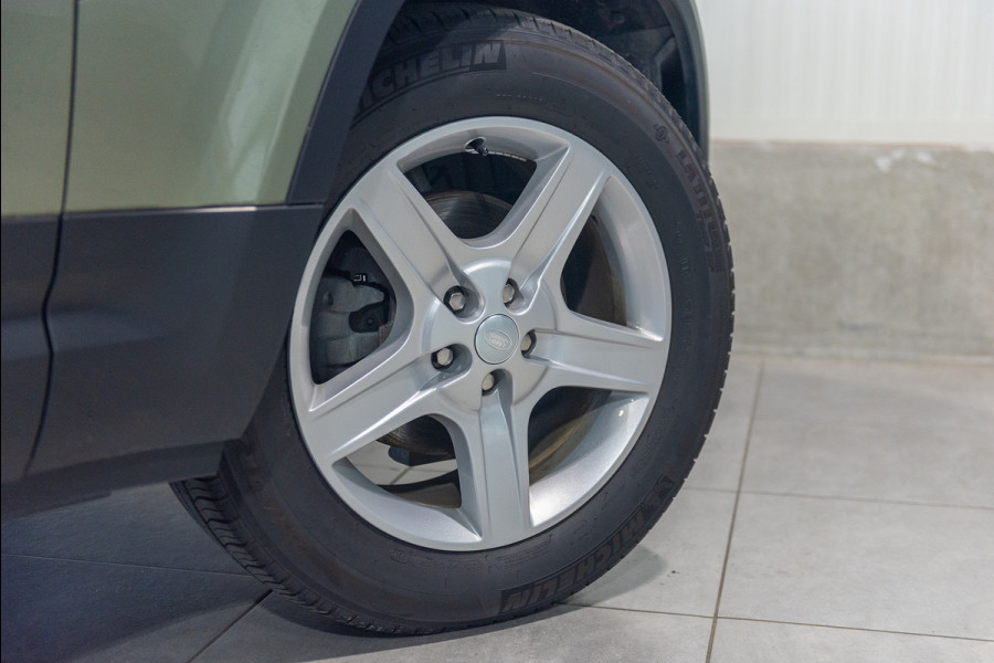 Land Rover Defender 3.0D Aut. GRIJS KENTEKEN - KAN MET LAAG TUSSENSCHOT- 200pk