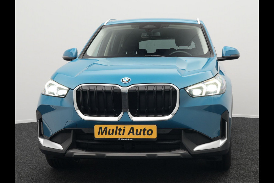 BMW X1 xDrive25e Plug In Hybrid 245pk Dealer O.H PHEV | Trekhaak af Fabriek | Adaptive Cruise | Sportstoelen Memory | Stuur & Stoelverwarming | Harman Kardon | Widescreen Navi | Sfeerverlichting | Keyless |