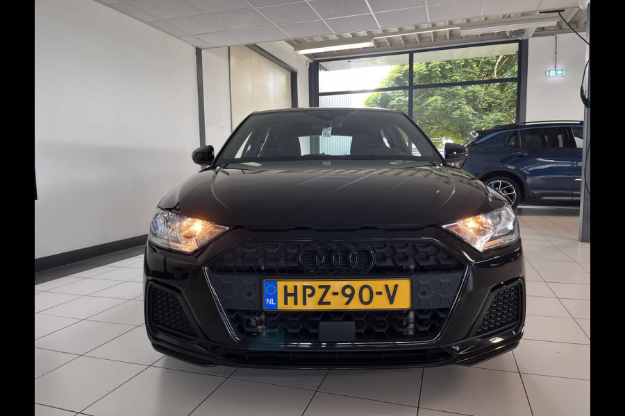 Audi A1 Sportback 30 TFSI DAB, Navigatie Full Map, Voorstoelen Verwarmd