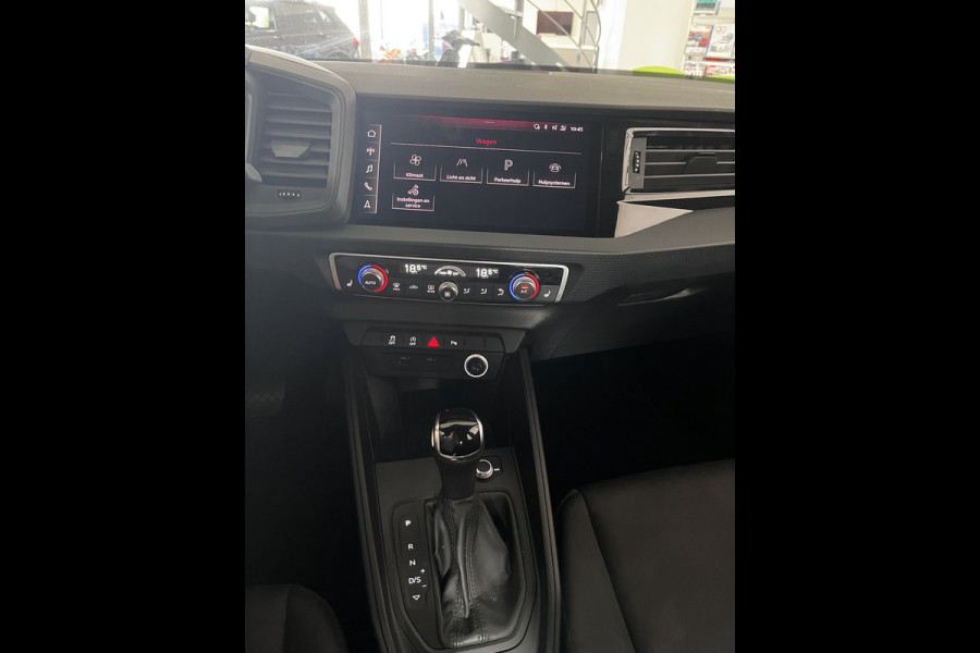 Audi A1 Sportback 30 TFSI DAB, Navigatie Full Map, Voorstoelen Verwarmd