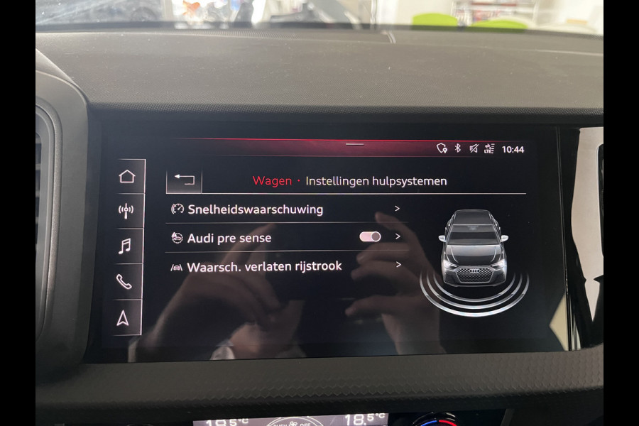 Audi A1 Sportback 30 TFSI DAB, Navigatie Full Map, Voorstoelen Verwarmd