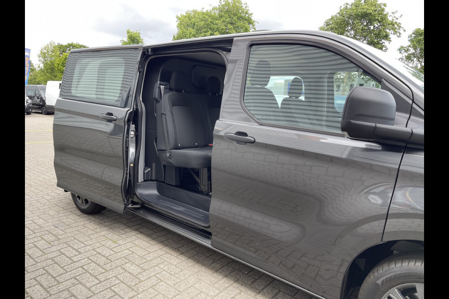 Ford Transit Custom 320 2.0 TDCI L2H1 Trend originele Ford DC 5 persoons / vaste prijs rijklaar € 43.650 ex btw / lease vanaf € 717 / dubbele schuifdeur links rechts / stoelverwarming / trekhaak !