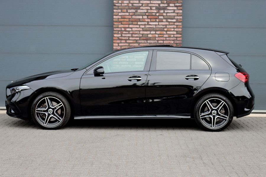 Mercedes-Benz A-Klasse 250 e AMG Line Premium Aut8 | Distronic | Panoramadak | Burmester | Verwarmd Stuurwiel | Keyless Go | Camera | Multibeam LED |