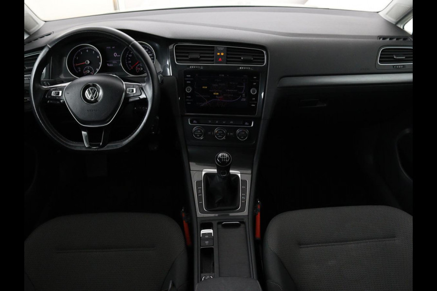 Volkswagen Golf 1.0 TSI Comfortline | 1e eigenaar | Carplay | Adaptive cruise | Navigatie | Climate control | Parkeerhulp | Bluetooth