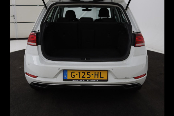 Volkswagen Golf 1.0 TSI Comfortline | 1e eigenaar | Carplay | Adaptive cruise | Navigatie | Climate control | Parkeerhulp | Bluetooth