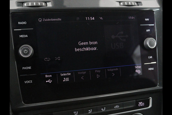 Volkswagen Golf 1.0 TSI Comfortline | 1e eigenaar | Carplay | Adaptive cruise | Navigatie | Climate control | Parkeerhulp | Bluetooth