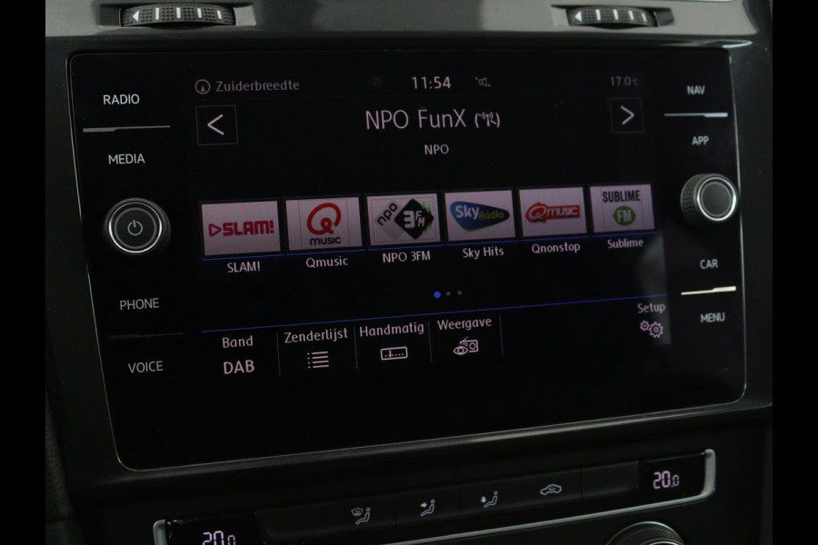 Volkswagen Golf 1.0 TSI Comfortline | 1e eigenaar | Carplay | Adaptive cruise | Navigatie | Climate control | Parkeerhulp | Bluetooth