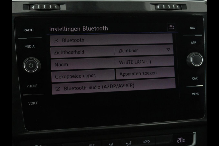 Volkswagen Golf 1.0 TSI Comfortline | 1e eigenaar | Carplay | Adaptive cruise | Navigatie | Climate control | Parkeerhulp | Bluetooth
