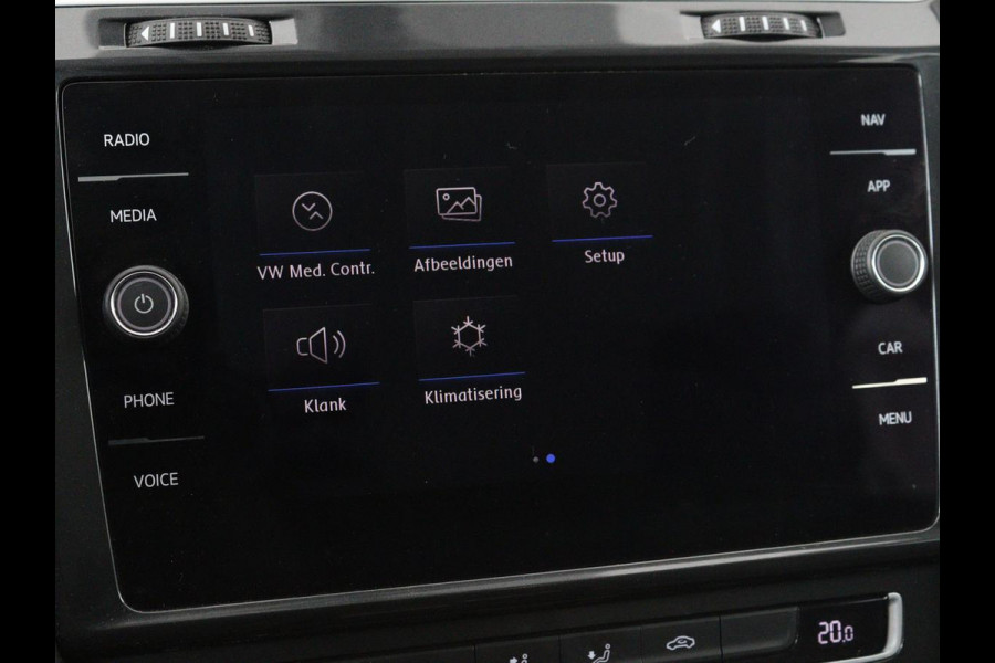 Volkswagen Golf 1.0 TSI Comfortline | 1e eigenaar | Carplay | Adaptive cruise | Navigatie | Climate control | Parkeerhulp | Bluetooth
